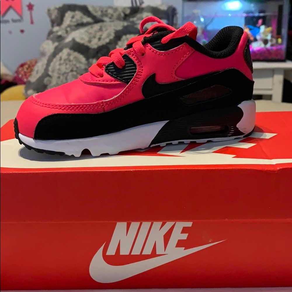 Nike Air Max 90